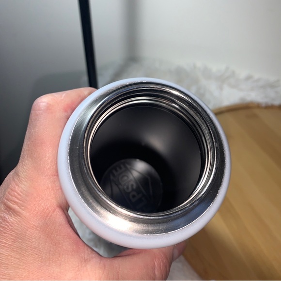 FLPSDE Drink Snack Container 20 oz Outer Chamber 7 oz Inner Chamber - Picture 7 of 8